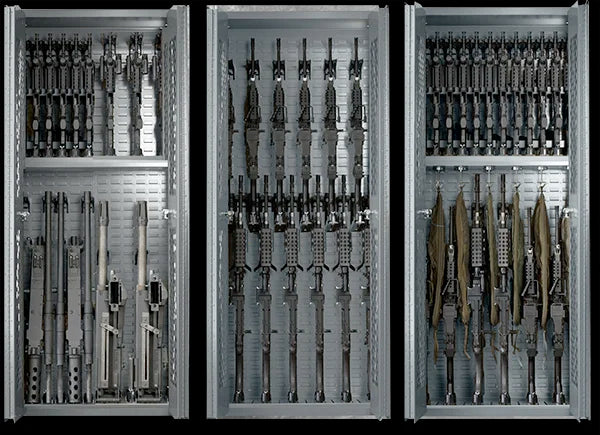 Properly Stores All Weapons